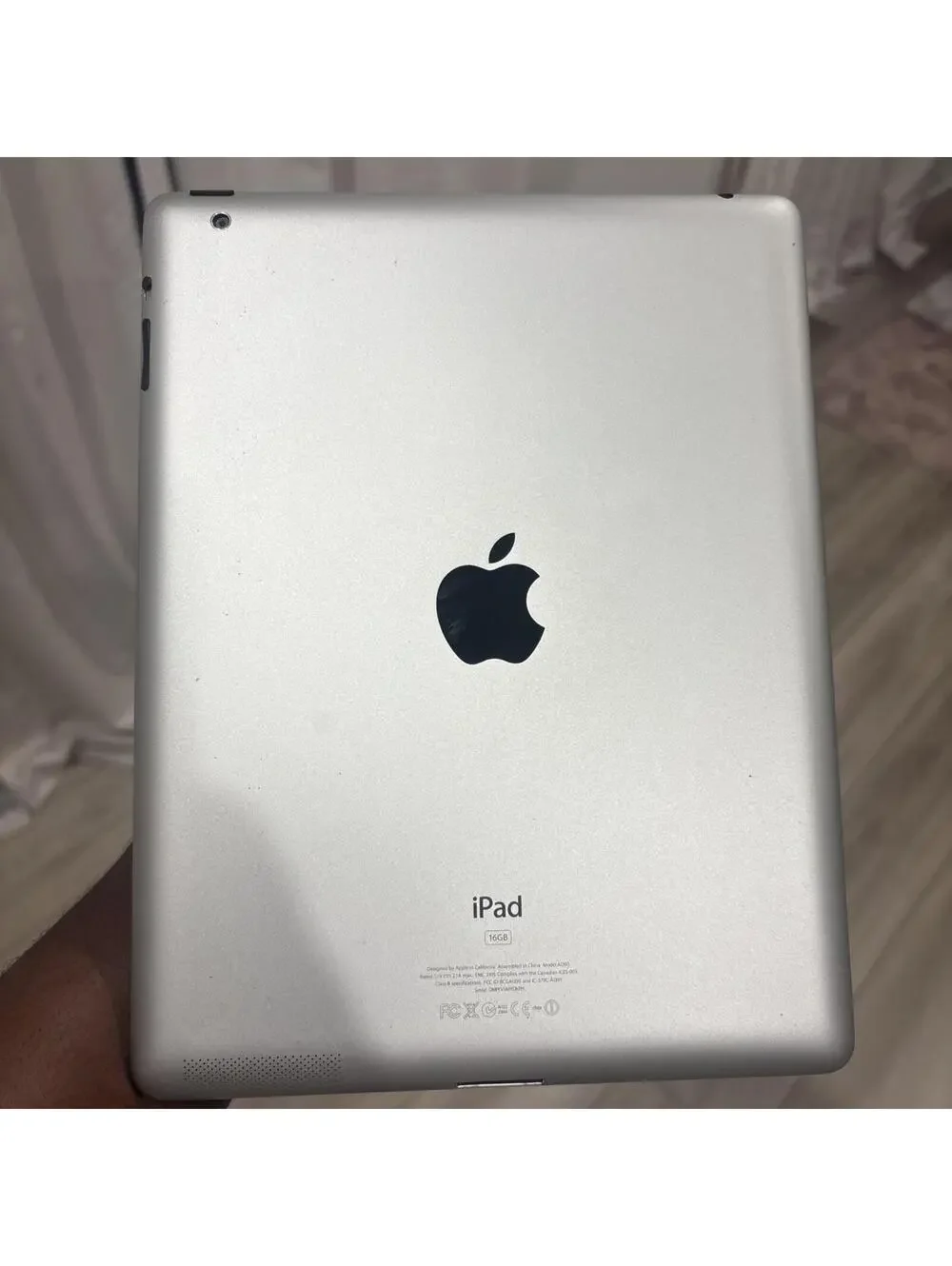 Apple iPad 2 MC979LL/A 2nd Generation 16GB White A1395 iOS 9.3.5 *Tested Working